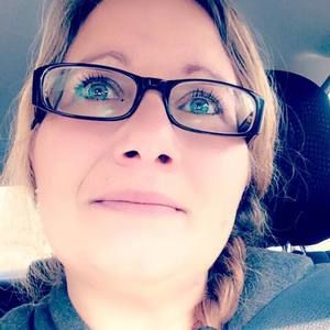 Meet your Posher, Carrie